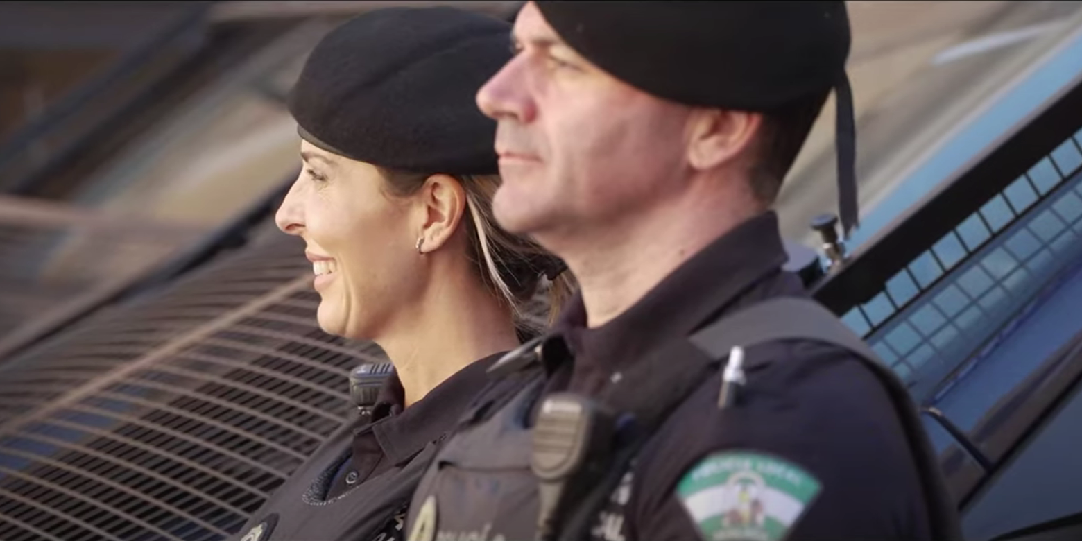 En este momento estás viendo Video institucional Acto Imposición Condecoraciones Orden Al Mérito de la Policia Local de Andalucía